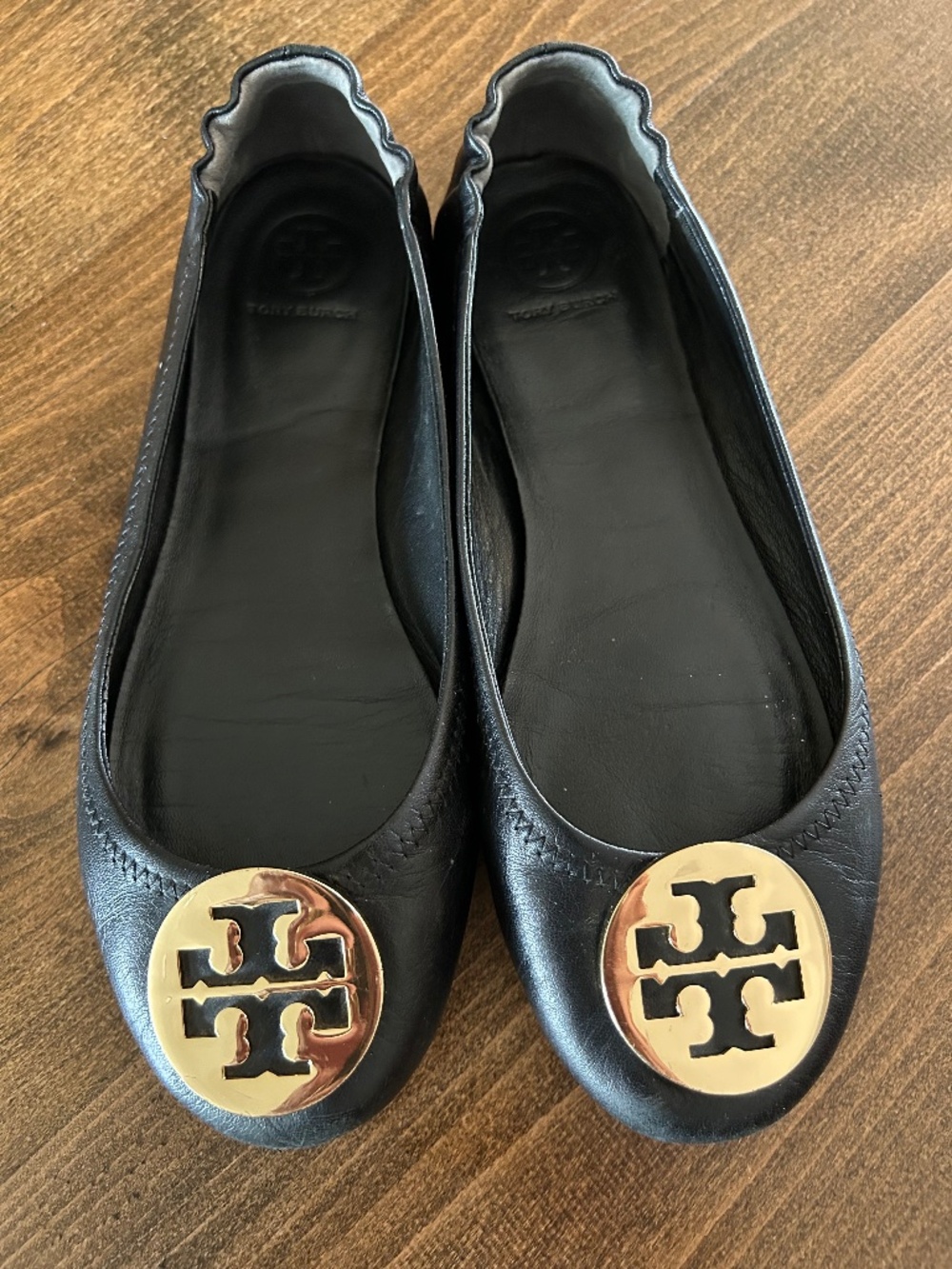 Tory Burch Reva Ballet Flats – Black Leather with Gold Logo Medallion